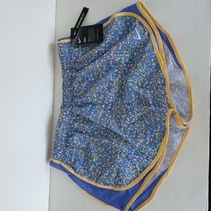 COPY - BRAND NEW WMNS NIKE RUNNING SHORT